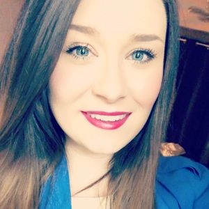 Meet your Posher, Lindsey